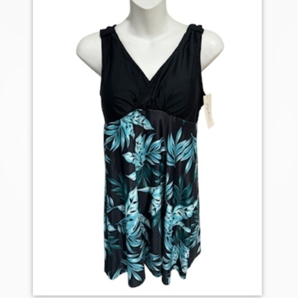 YUYUKERN woman’s tropical print tankini swim dress size large